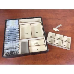 The Broken Token: Dead Of Winter Box Organizer -Nieuw Speelgoed Verkoopwinkel dead of winter box organizer 4